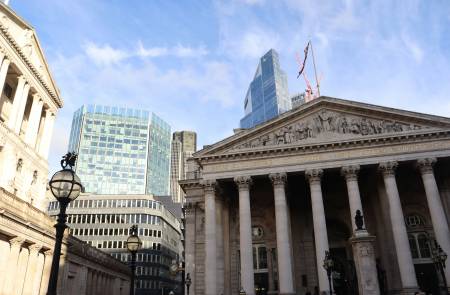 여유 넘치는 연준, 거대한 규모의 치매 시장, 2차 대전시기와 비슷한 미국의 전력 증가