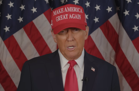 트럼프 "연안 시추금지 즉시 철회, 새 풍력발전 막을 것"