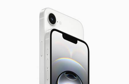 애플, 새 보급형 ‘아이폰 16e’ 출시 “가격은 599弗”