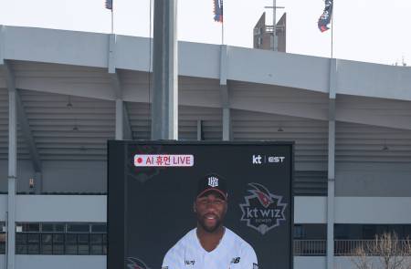 이스트소프트-KT, AI 휴먼 기술력 프로야구 개막전에서 선봬