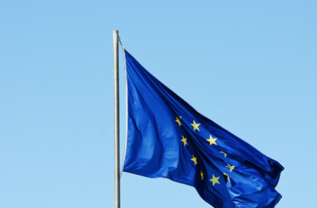 EU, 러 에너지와 ‘결별 선언’..2027년까지 가스수입 완전 중단 추진