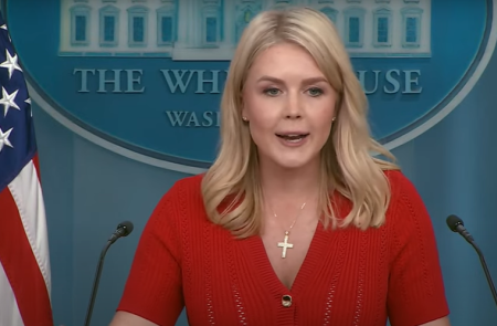 백악관 "상호관세 유예기간 연장 가능..트럼프가 결정할 것"