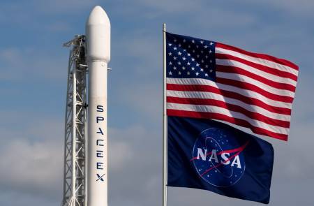 머스크 “스페이스X 올 해 매출 21조, 우주산업 판도 바꾼다”