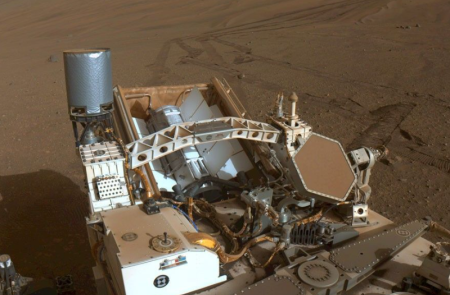 NASA “화성에서 '잠재적 생명체 흔적' 발견”