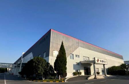 中 2위 체리에 이어 1위 지리까지…탑런토탈솔루션, 中 지리차 중앙 컨트롤 디스플레이 공급