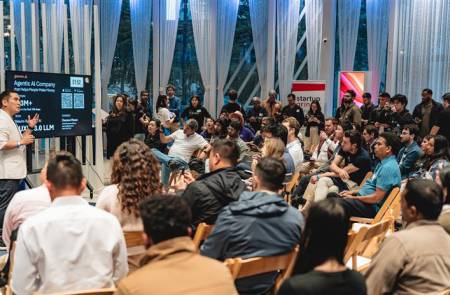 솔트룩스, 美 서비스 ‘구버’ 글로벌 AI 피칭 대회 우승…투자자 러브콜 6개 팀에 선정