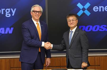 두산에너빌리티, 아마존 AI 전력망 공급…美 엑스에너지 SMR 16기 핵심소재 선수주