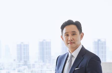 최윤범 고려아연 회장, 다보스포럼서 ‘글로벌 핵심광물 공급망’ 주도권 확보 나서