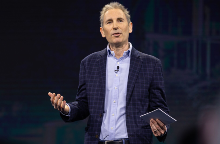 아마존 CEO “트럼프 관세, 상품 가격에 반영 시작..일부 인상 불가피”