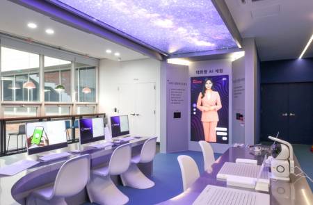 이스트소프트, 업무·주거·여가공간에 ‘페르소 AI휴먼 스테이션’ 적용… 피지컬 AI 본격화