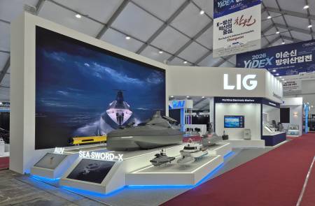 LIG D&A, 이순신 방위산업전서 ‘AI 기반 유무인 복합전투체계’ 청사진 제시